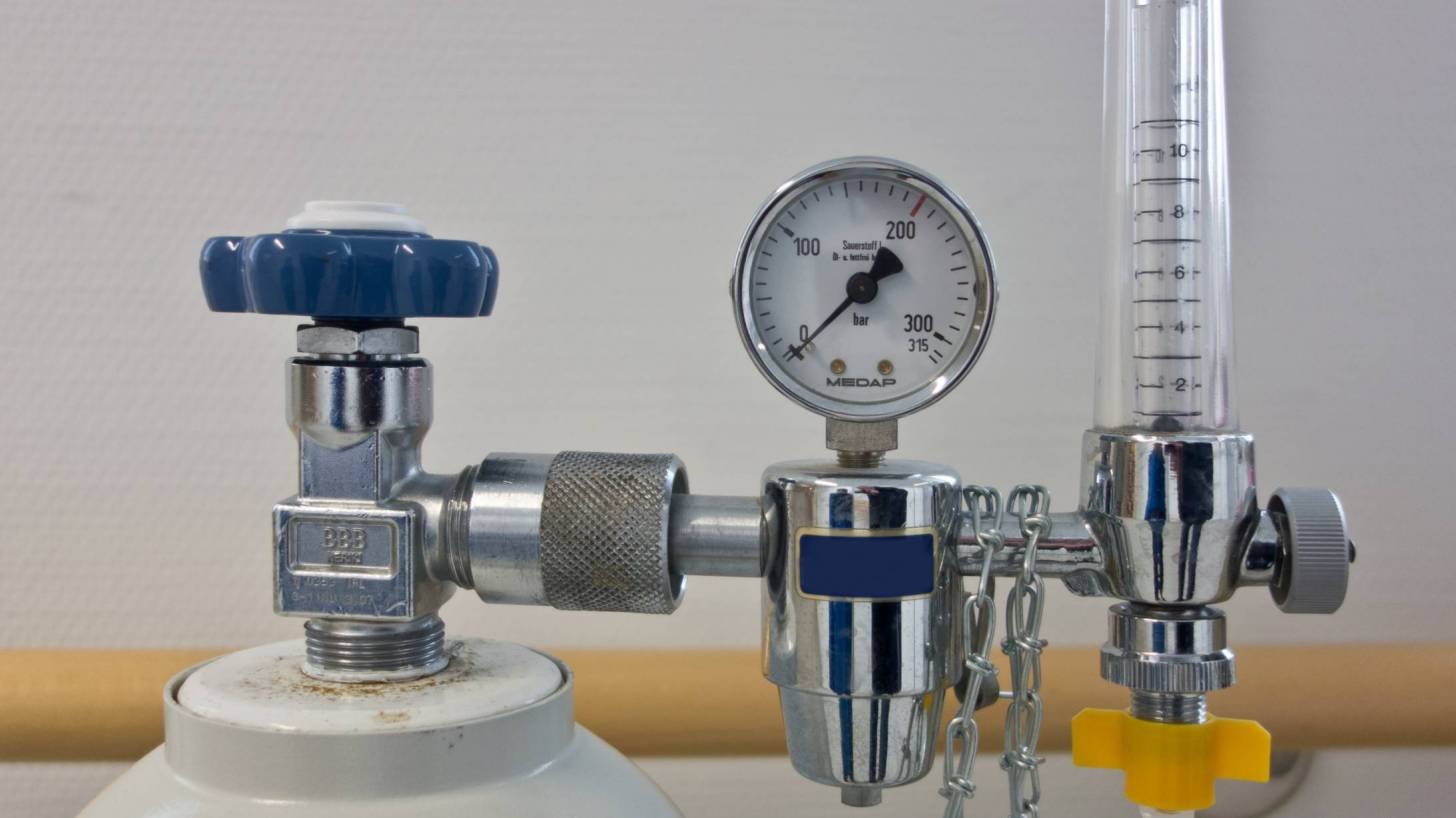 oxygen tank